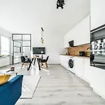 Apartment Centrum Garbary Poznan